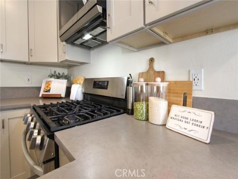 2544 W Greenacre Avenue, Anaheim, CA