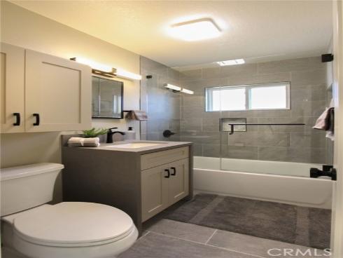 2544 W Greenacre Avenue, Anaheim, CA