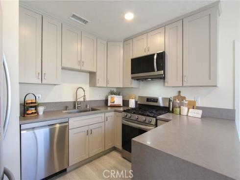 2544 W Greenacre Avenue, Anaheim, CA