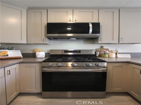 2544 W Greenacre Avenue, Anaheim, CA