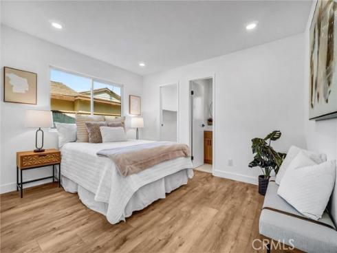 2131 W Niobe Avenue, Anaheim, CA