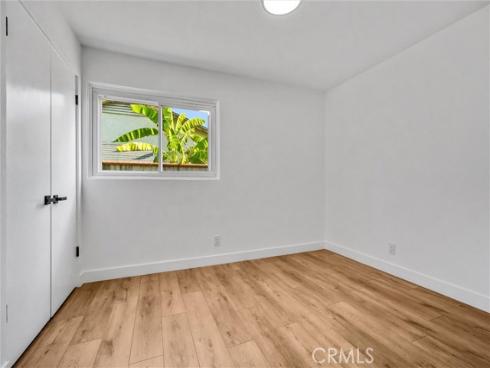 2131 W Niobe Avenue, Anaheim, CA