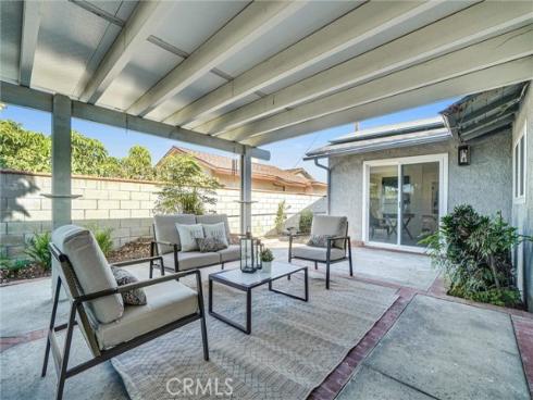 2131 W Niobe Avenue, Anaheim, CA