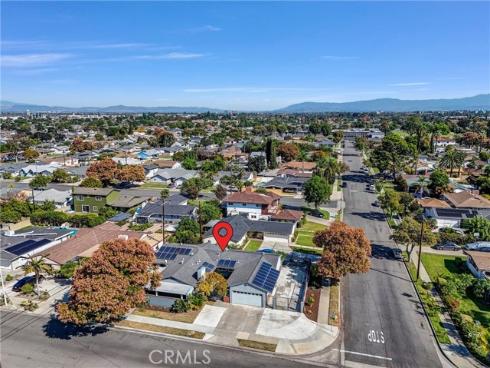 2131 W Niobe Avenue, Anaheim, CA