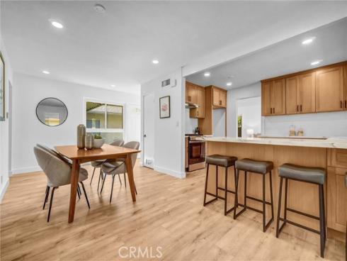 2131 W Niobe Avenue, Anaheim, CA