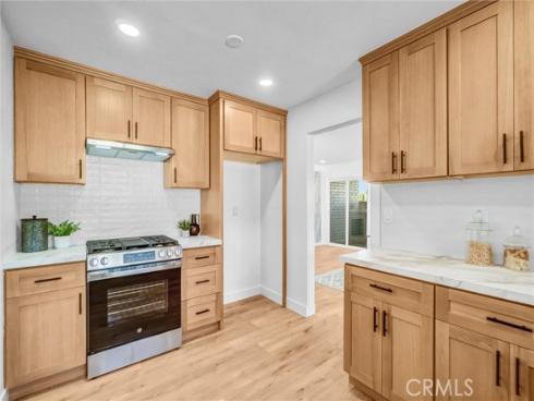 2131 W Niobe Avenue, Anaheim, CA