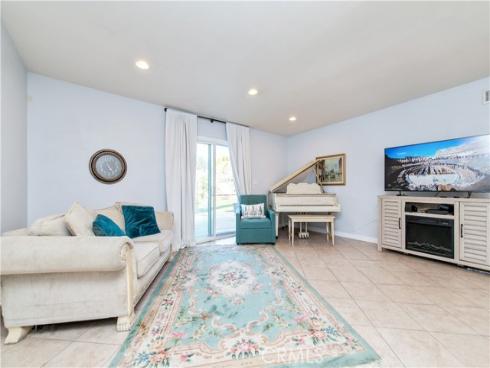 127 W Cliffwood Avenue, Anaheim, CA