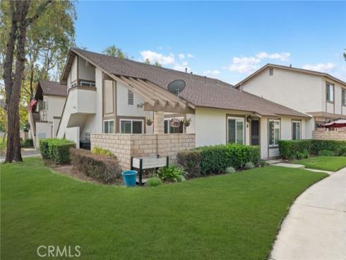 5466 E Willow Woods  A  Lane, Anaheim, CA