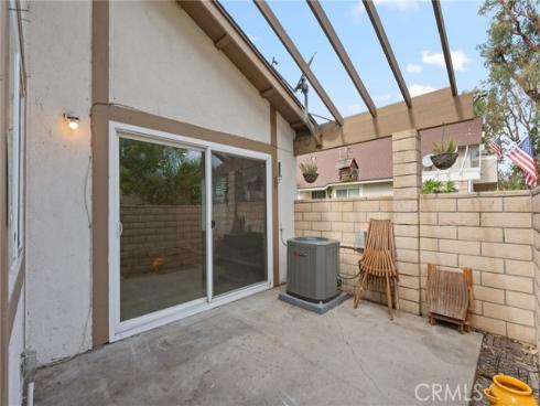 5466 E Willow Woods  A  Lane, Anaheim, CA