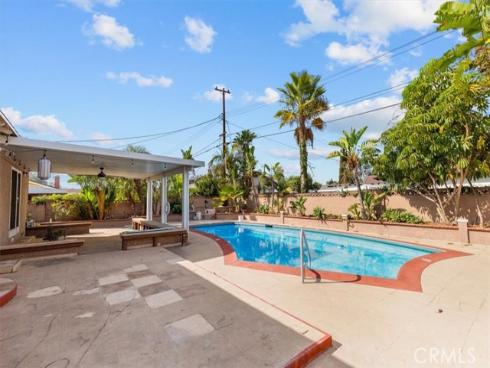 1537 W Harriet , Anaheim, CA