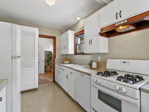 609 S Helena   Street, Anaheim, CA