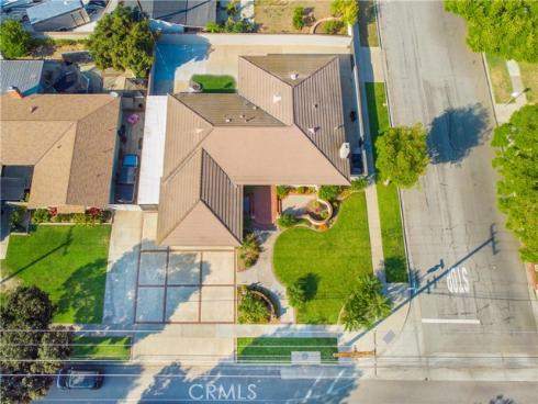 1415 E South , Anaheim, CA