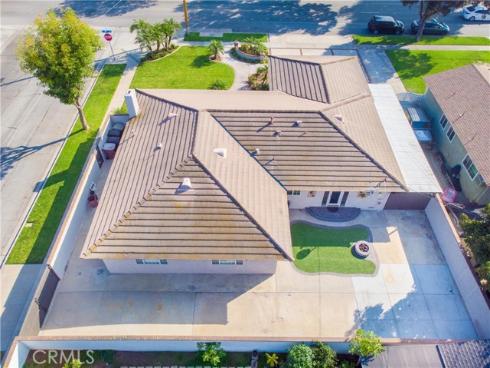 1415 E South , Anaheim, CA