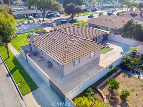 1415 E South  , Anaheim, CA