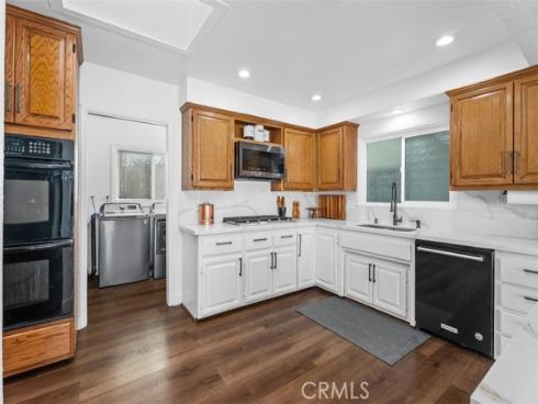 1675 W Mells Lane  , Anaheim, CA