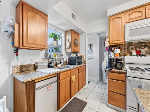 1800 W Gramercy  33 , Anaheim, CA