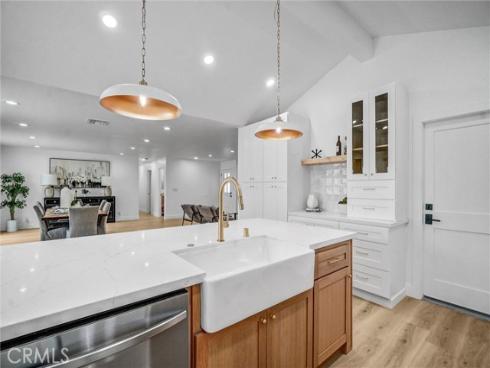 2842 E Virginia   Avenue, Anaheim, CA