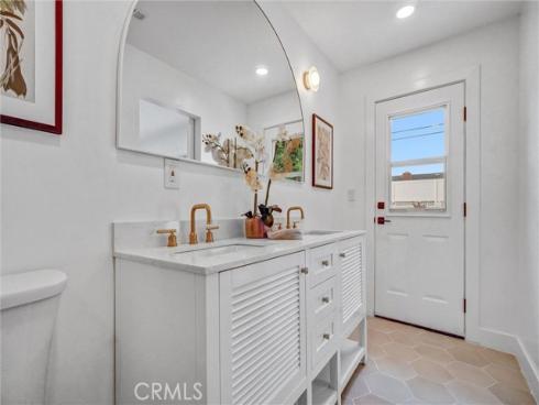 2842 E Virginia   Avenue, Anaheim, CA