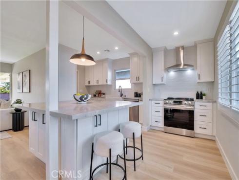 1737 S Garden  , Anaheim, CA