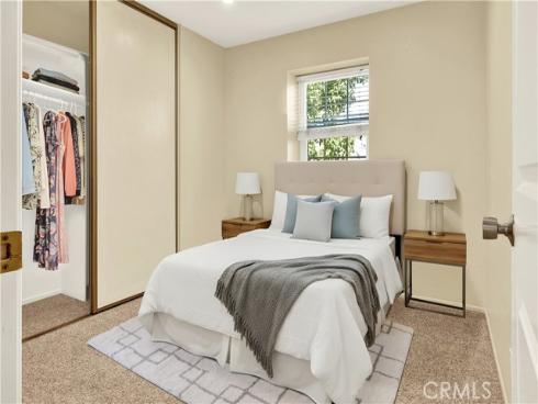 8482 E Amberwood  , Anaheim, CA