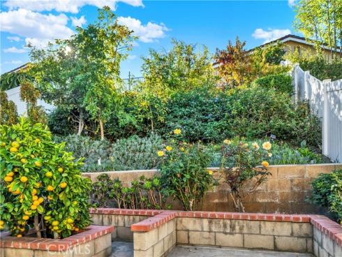 8482 E Amberwood  , Anaheim, CA