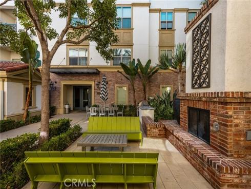 425 S Anaheim  3  Boulevard, Anaheim, CA