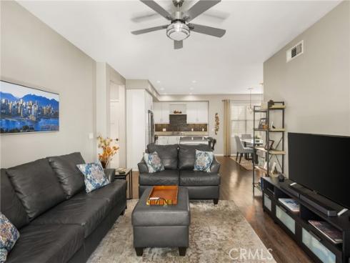 425 S Anaheim  3  Boulevard, Anaheim, CA