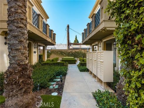 425 S Anaheim  3  Boulevard, Anaheim, CA