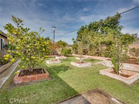 3115 W Teranimar , Anaheim, CA