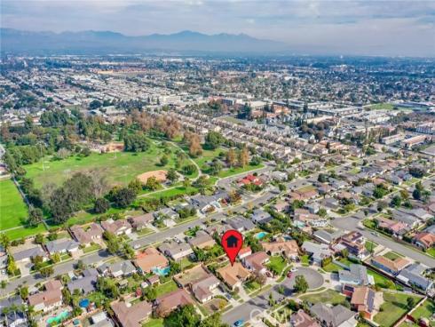 3115 W Teranimar , Anaheim, CA