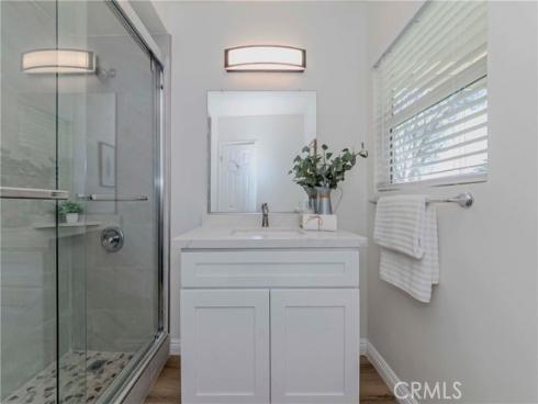 1325 E Romneya  , Anaheim, CA