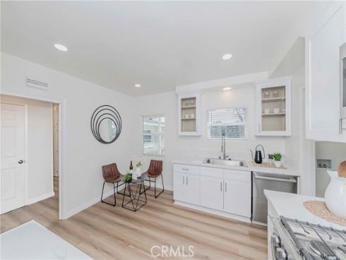 1325 E Romneya  , Anaheim, CA