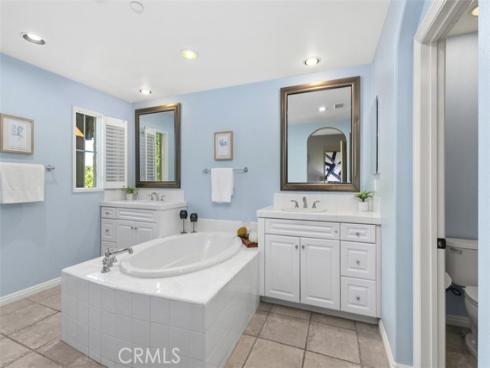 760 S Olive  , Anaheim, CA