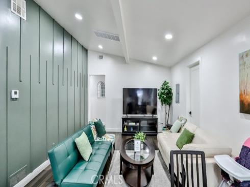 10301  Antigua   Street, Anaheim, CA