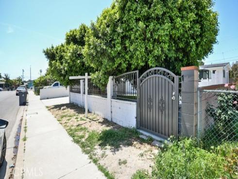 10301  Antigua   Street, Anaheim, CA