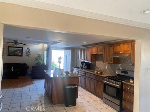 2030 W Dogwood  , Anaheim, CA