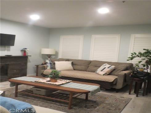 406 E Center  , Anaheim, CA