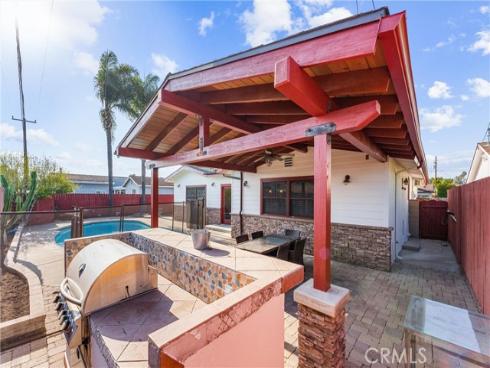 1944 W Lullaby   Lane, Anaheim, CA