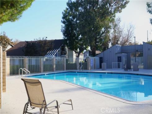 1727 N Willow Woods C Drive, Anaheim, CA