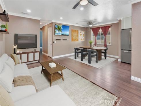 1727 N Willow Woods C Drive, Anaheim, CA