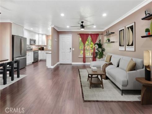 1727 N Willow Woods C Drive, Anaheim, CA