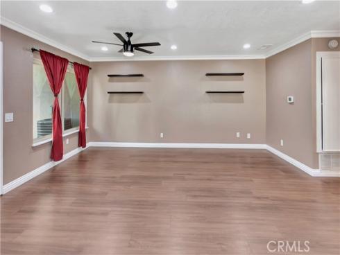 1727 N Willow Woods C Drive, Anaheim, CA