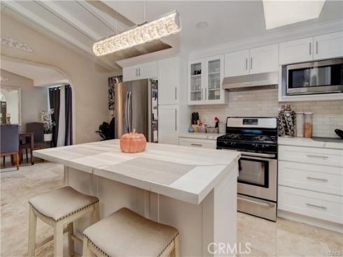 2012 W Dogwood  , Anaheim, CA