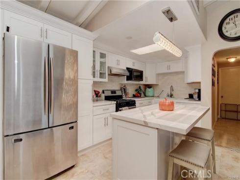 2012 W Dogwood  , Anaheim, CA