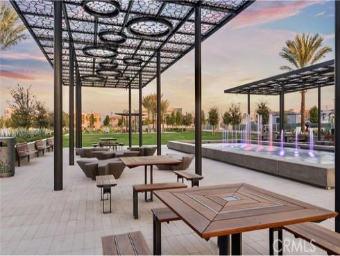 1720 E Park  11  Street, Anaheim, CA