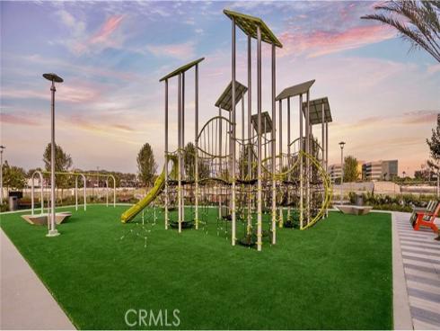 1720 E Park  11  Street, Anaheim, CA