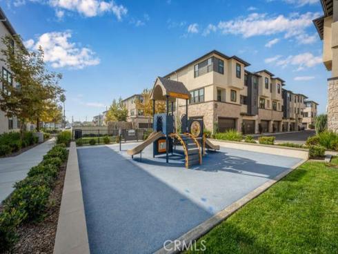 2955 W Lincoln Ave.  7 , Anaheim, CA