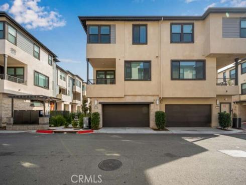 2955 W Lincoln Ave.  7 , Anaheim, CA