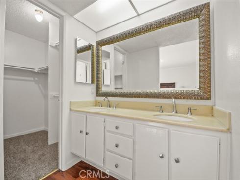 1770 E Sandalwood , Anaheim, CA