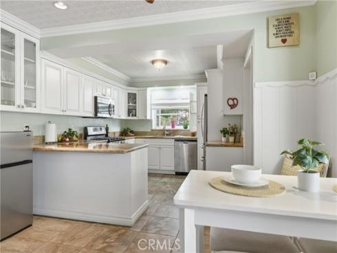 1201 W North , Anaheim, CA